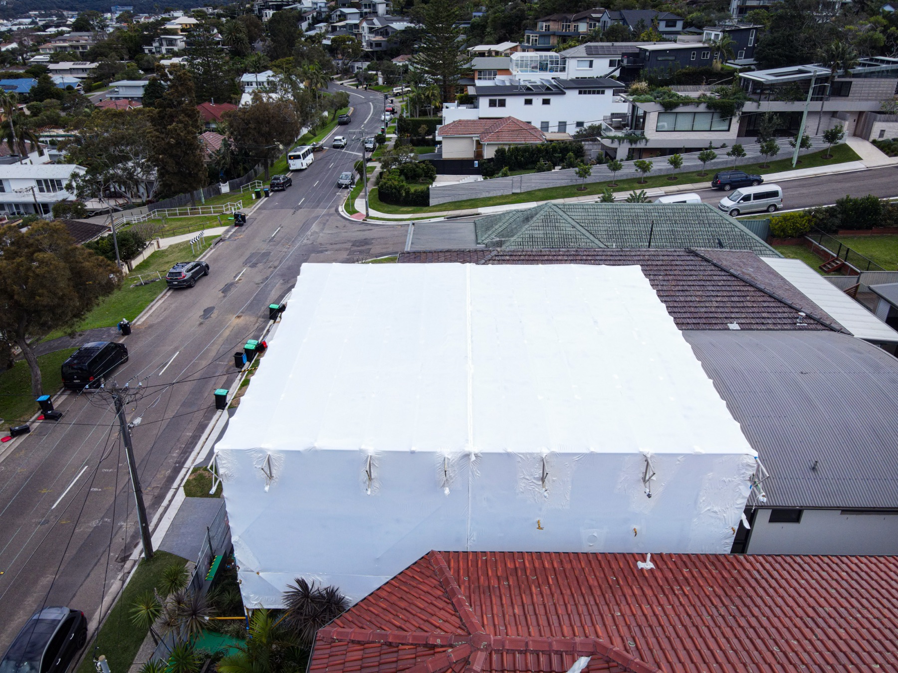 Shrink Wrap Residence, North Curl Curl