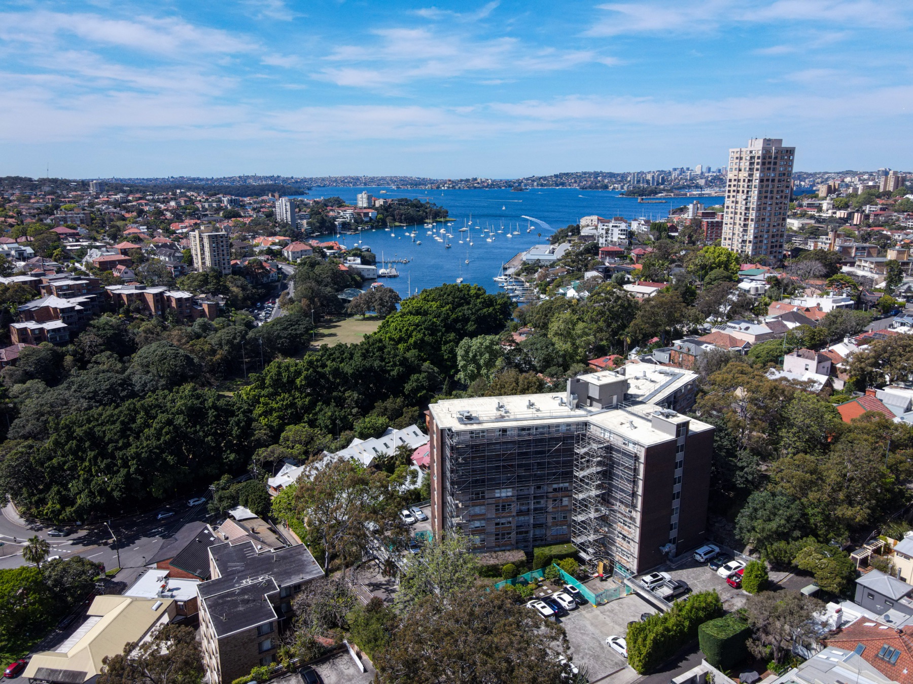 High-Rise Scaffold, Sydney Harbour Views, North Sydney
